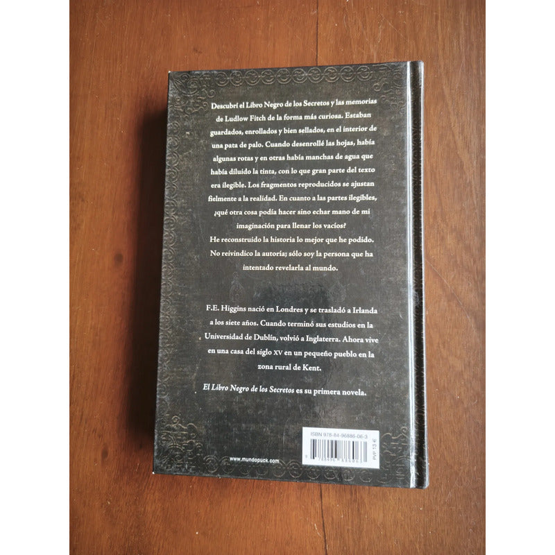 El Libro Negro De Los Secretos. F E Higgins, 2008 (cuentos)