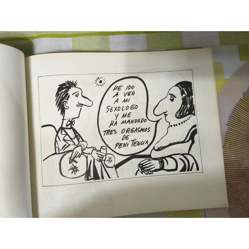 Con Las Tetas Cruzadas. Chumy Chumez, 1978
