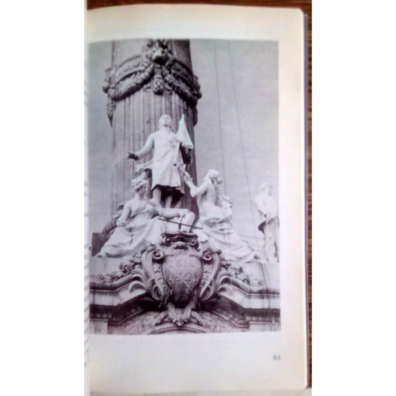 El Angel -anecdotario-. Loaeza. Carlos Martinez Assad.