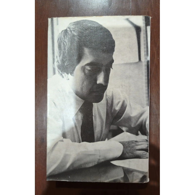 Compadre Lobo. Gustavo Sainz (1978)