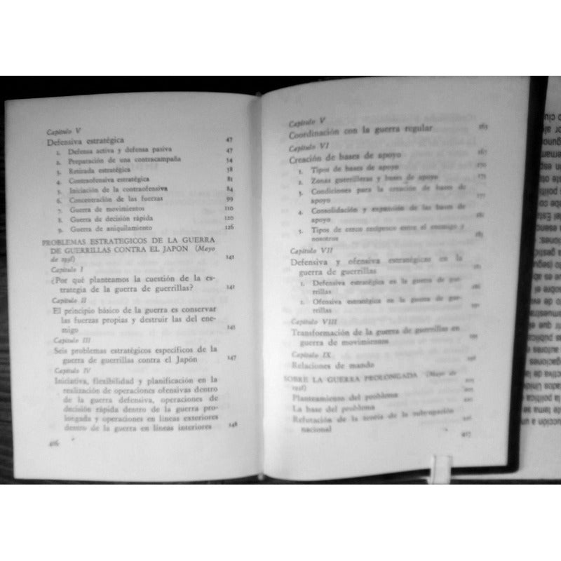 Seis_escritos_militares_del_presidente Mao Tsetung, 1979