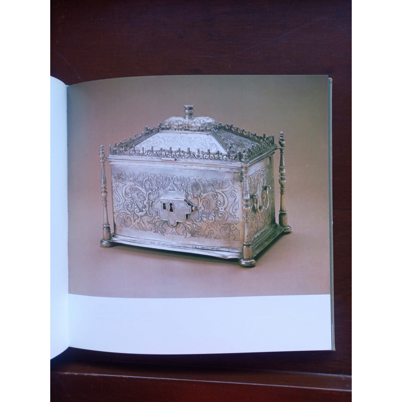 Mexico Y Su Plata. Guillermo Tovar Y De Teresa (prol.)