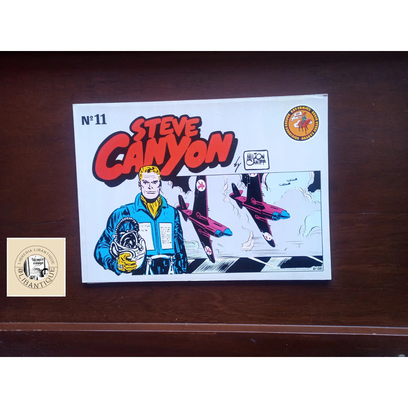 Steve Canyon #11. Milton Caniff, Art Comics 1988